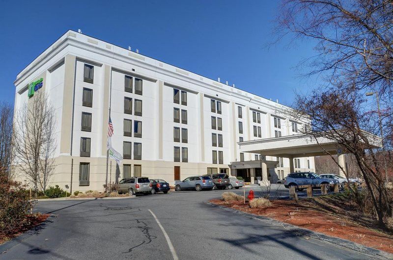 Holiday Inn Express Andover North - Lawrence By Ihg Exterior photo